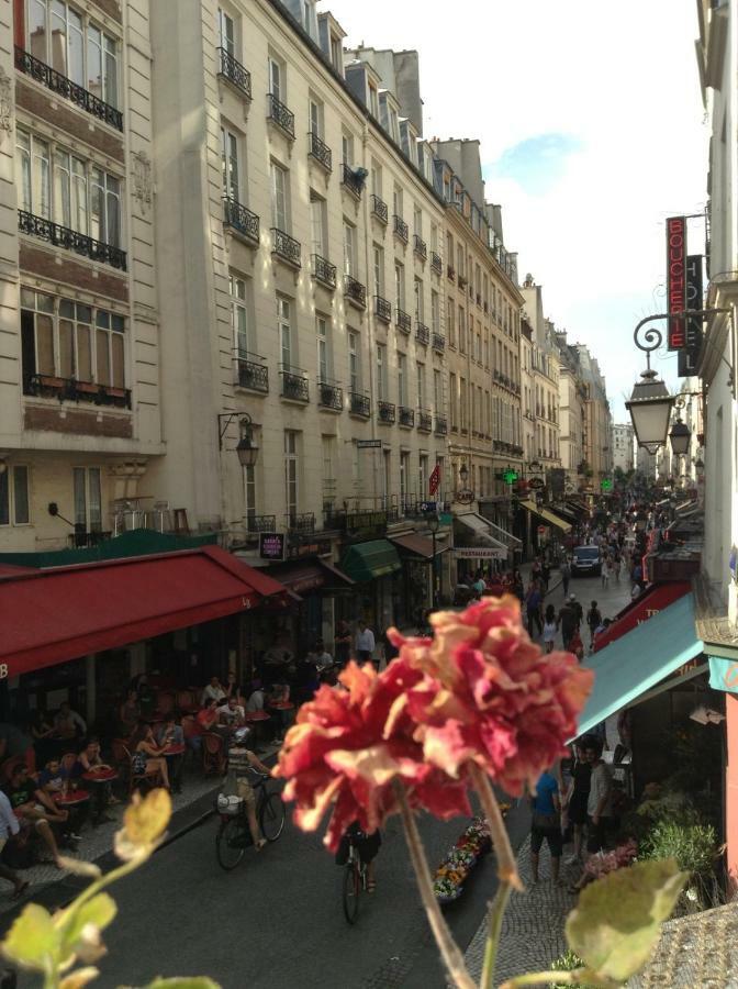Quartier Montorgueil, Voie Pietonne, Dans Un Immeuble Du Xveme Apartment Paris Exterior foto